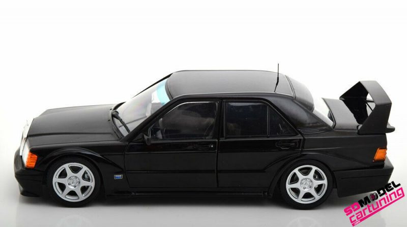 1:18 Mercedes benz 190E EVO2 nera