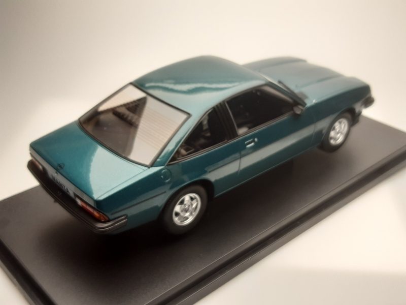 1:18 Opel Manta B GT/E 1980 - Groen metallic - Imagen 2