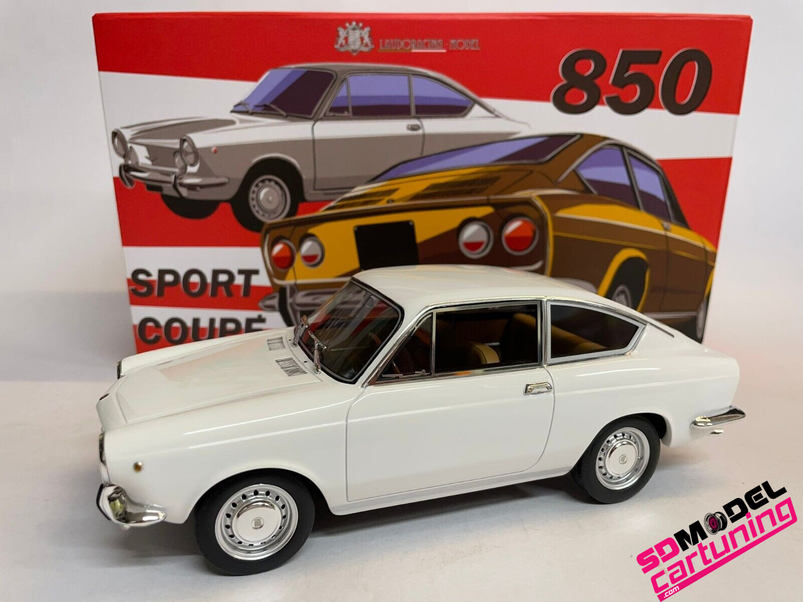 数量限定商品 ミニカー 1/18 フィアット 850 スポーツクーペ 白色 1968 FIAT 予約商品 ミニカー 