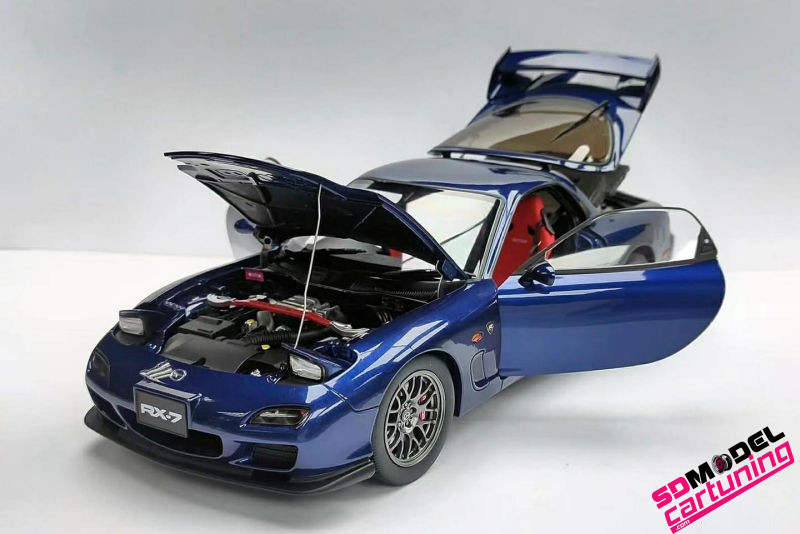 1:18 Mazda RX-7 Spirit R - Blue metallic