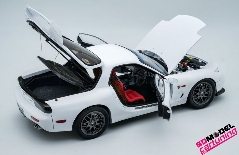 1:18 Mazda RX-7 Spirit R - White - SDmodelcartuning.com