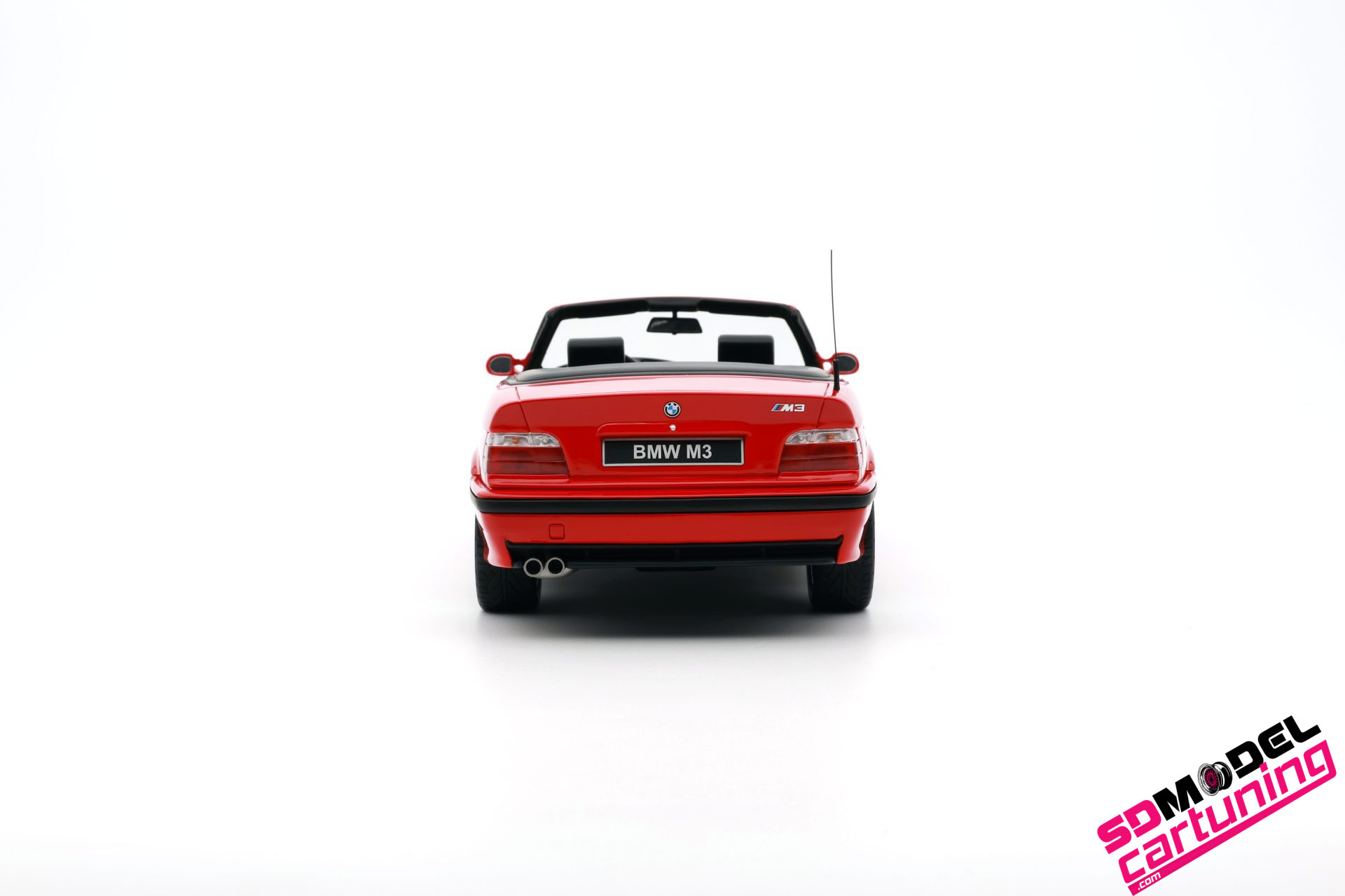 1:18 BMW E36 M3 Convertible 1995 - Red 