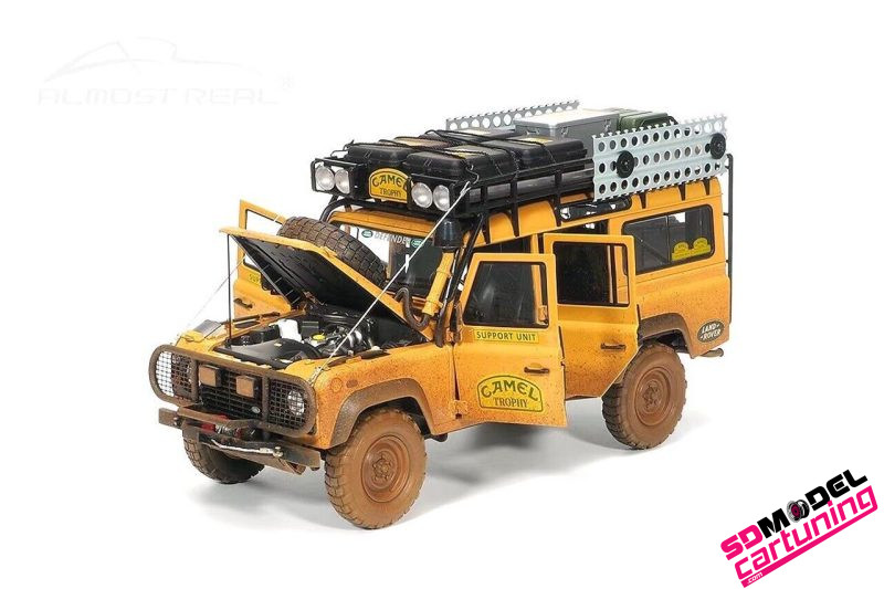 1:18 Land Rover Defender 110 Camel Trophy 1993 - Mud version – Image 2