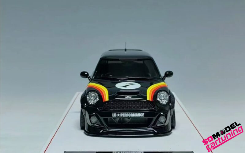 1:18 Mini Cooper LB Performance Liberty Walk - Infinite - immagine 2