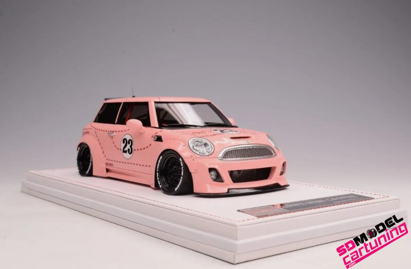 1:18 Mini Cooper LB Performance Liberty Walk - Rosa