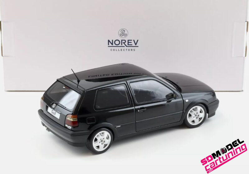 1:18 Volkswagen Golf 3 VR6 - 1996 - Zwart - Gelimiteerde Editie - Afbeelding 3