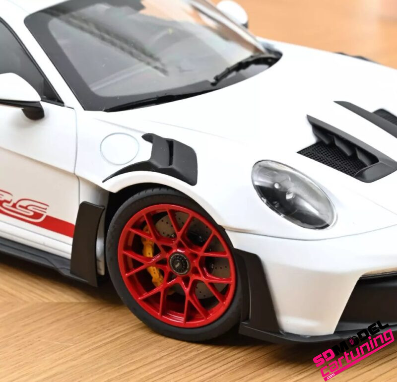 1:18 Porsche 911 GT3 RS - 2022 - White & Pyro red. - Afbeelding 2