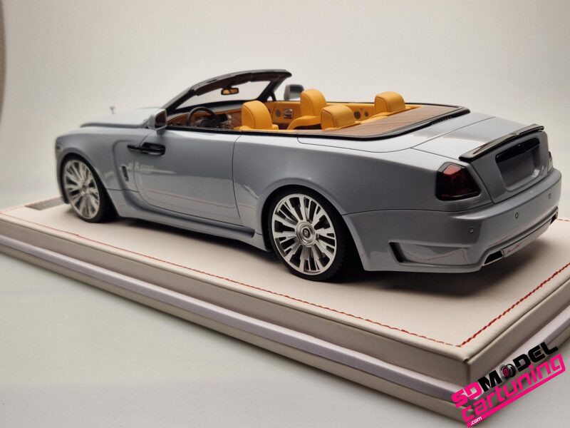 1:18 Rolls Royce Novitec Spofec Dawn Overdose - Grijs/Zilver - Inclusief vitrinebox + Luxe Grondplaat - immagine 3