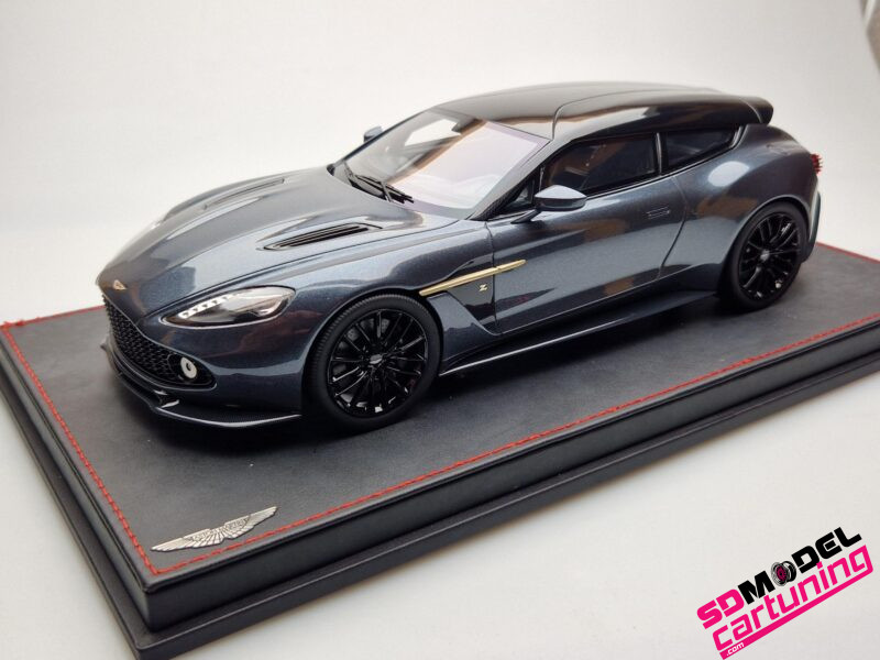 1:18 Aston Martin Zagato Shooting Brake - Predator grey