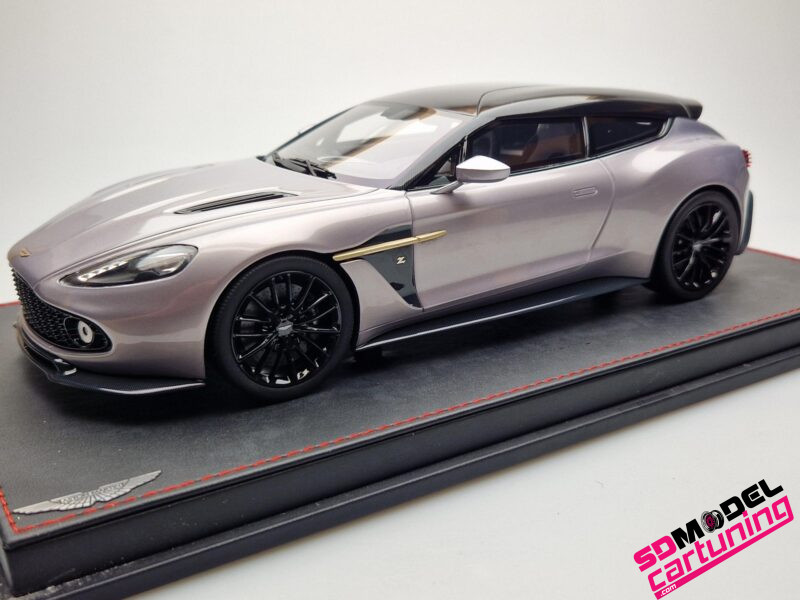 1:18 Aston Martin Zagato Shooting Brake - Grey metallic