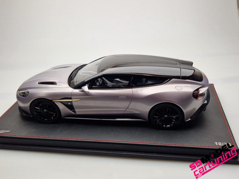 1:18 Aston Martin Zagato Shooting Brake - Grijs metallic - Afbeelding 3