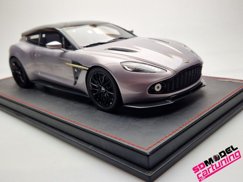 1:18 Aston Martin Zagato Shooting Brake - Grijs metallic - Afbeelding 6