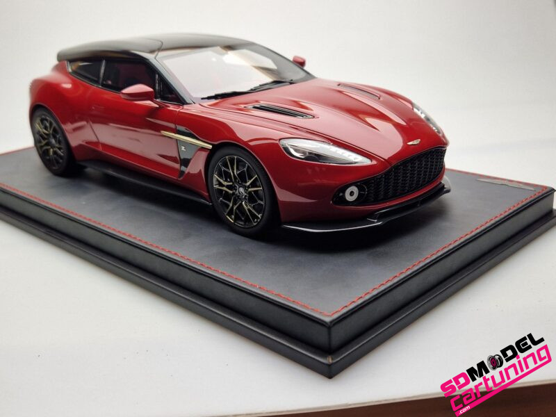 1:18 Aston Martin Zagato Shooting Brake - Lava red – Image 4