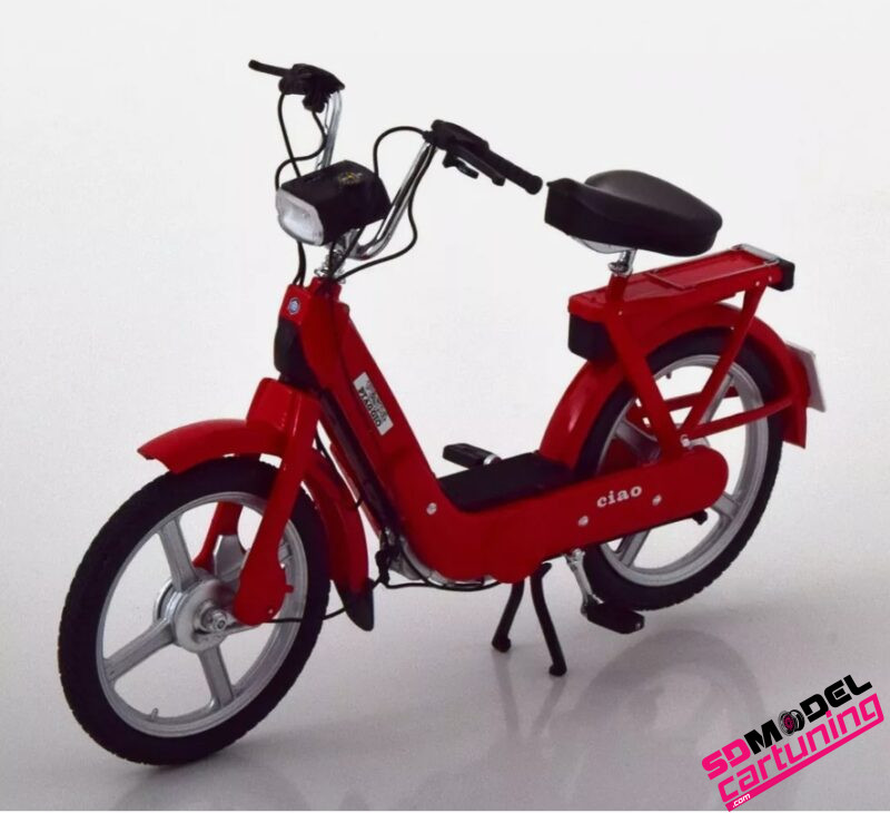 1:10 Vespa Paggio Ciao Bromfiets - Rood