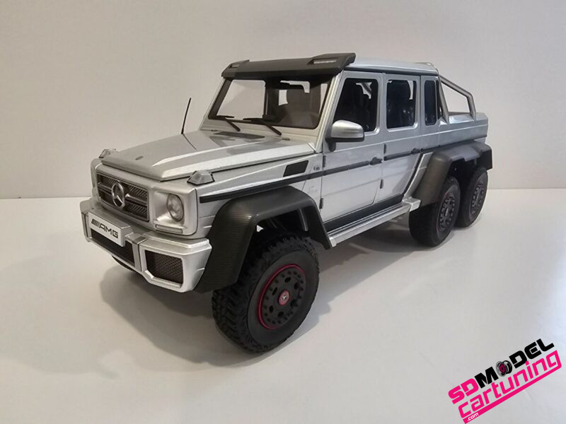 1:18 Mercedes-Benz G63 AMG 6x6 Zilver - immagine 2