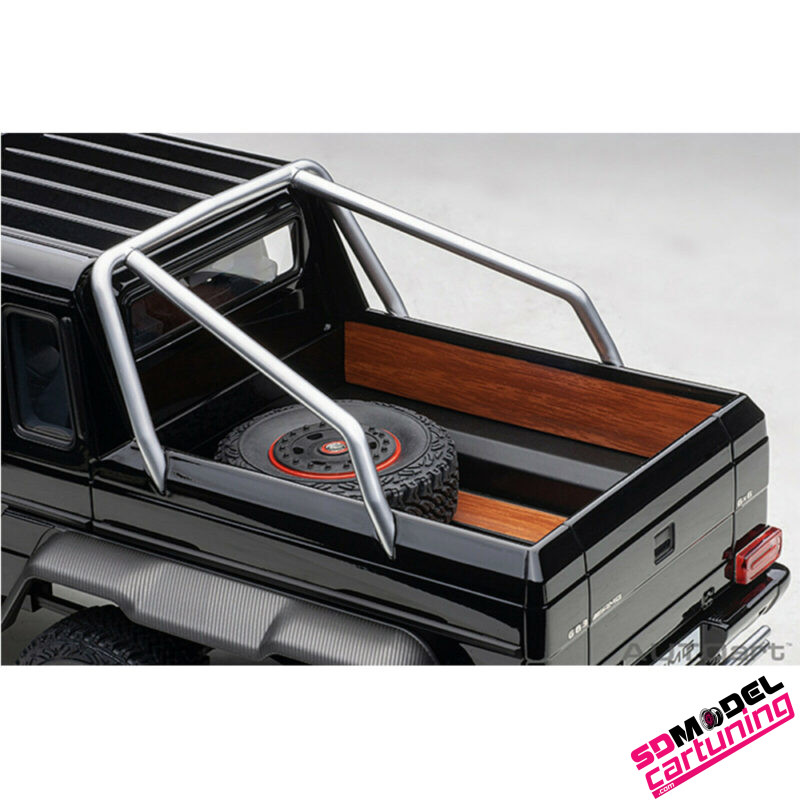 1:18 Mercedes-Benz G63 AMG 6x6 Zwart - immagine 3