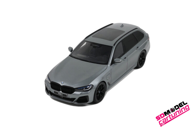 1:18 BMW 530E Xdrive M Sport Touring - 2023 - Grijs - Afbeelding 2