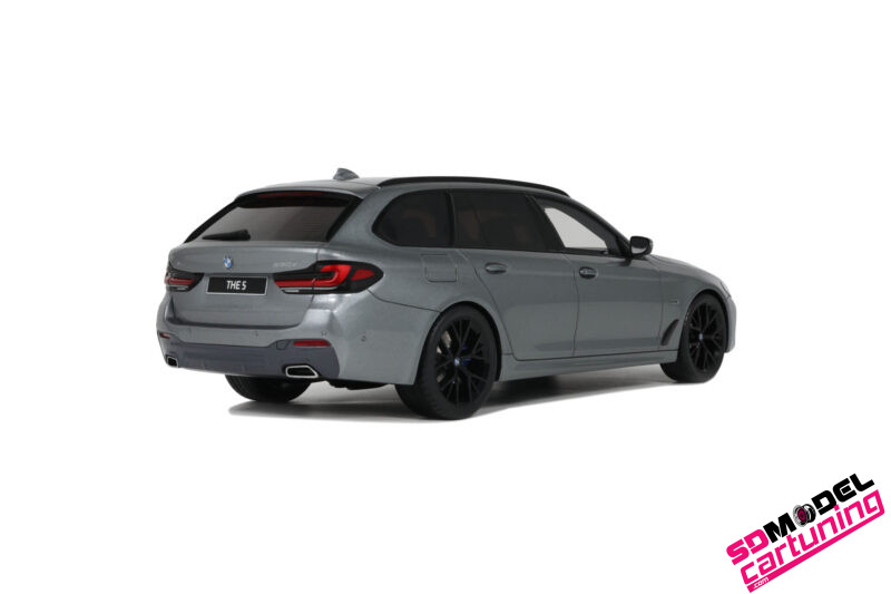 1:18 BMW 530E Xdrive M Sport Touring - 2023 - Grijs - Afbeelding 4