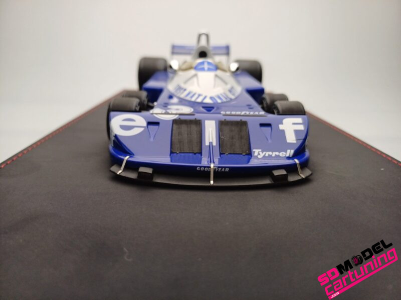 1:18 Ford Tyrell P34 #3 Ronnie Peterson - 1977 - Inclusief Luxe Grondplaat/Vitrinebox - Afbeelding 7