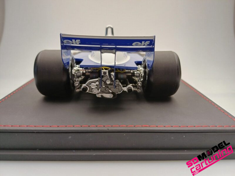 1:18 Ford Tyrell P34 #3 Ronnie Peterson - 1977 - Inclusief Luxe Grondplaat/Vitrinebox - Afbeelding 8