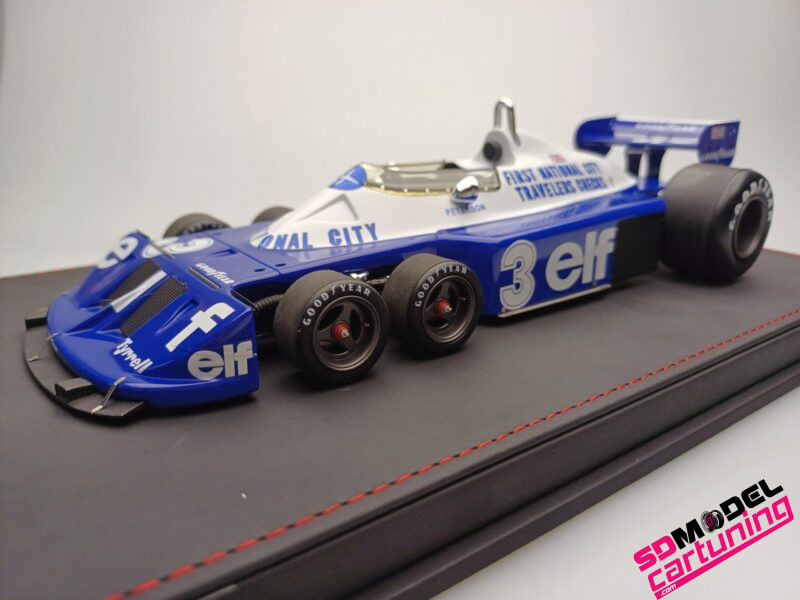 1:18 Ford Tyrell P34 #3 Ronnie Peterson - 1977 - Inclusief Luxe Grondplaat/Vitrinebox - Afbeelding 5