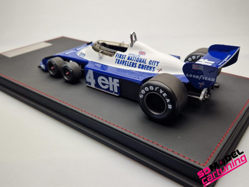 1:18 Tyrell P340  #4 Patrick Depailler - 1977 - Inclusief luxe Grondplaat+Vitrinebox - Imagen 4