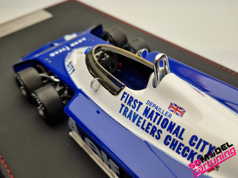 1:18 Tyrell P340  #4 Patrick Depailler - 1977 - Inclusief luxe Grondplaat+Vitrinebox - Imagen 7