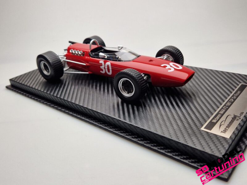 1:18 Mclaren M4A F2 London Trophy #30 P. Courage - 1967 - Rojo