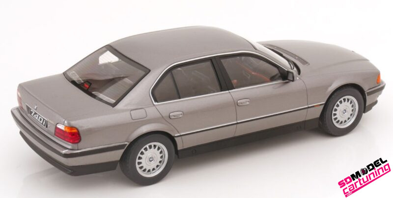 1:18 BMW 740I E38 Serie 1 - 1994 - Grijs Metallic - Afbeelding 2