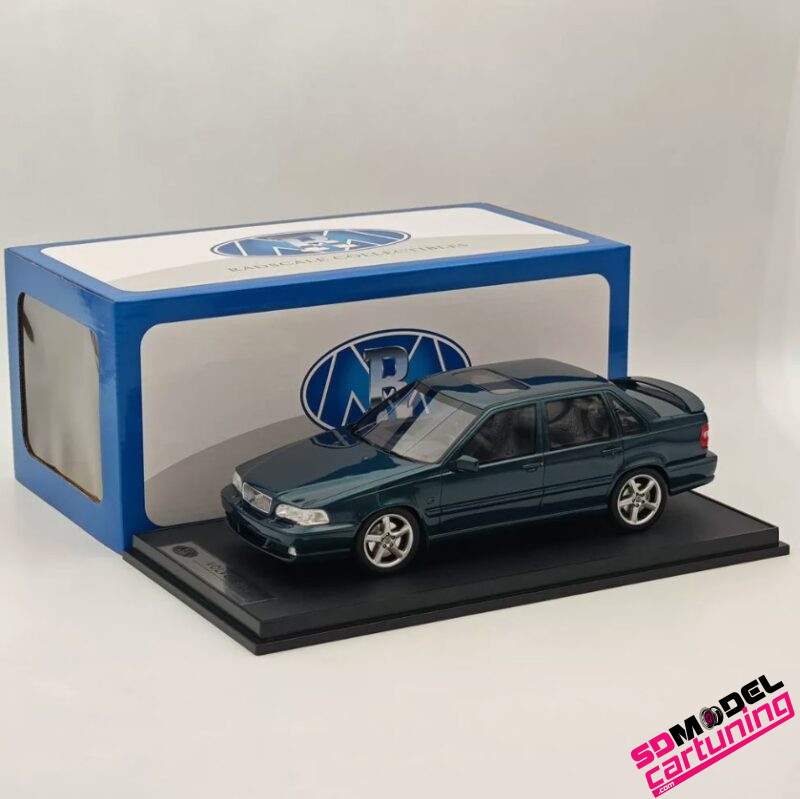 1:18 Volvo S70R - Groen Metallic - Imagen 4